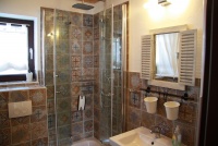 Duschbad mit Regendusche 23 links